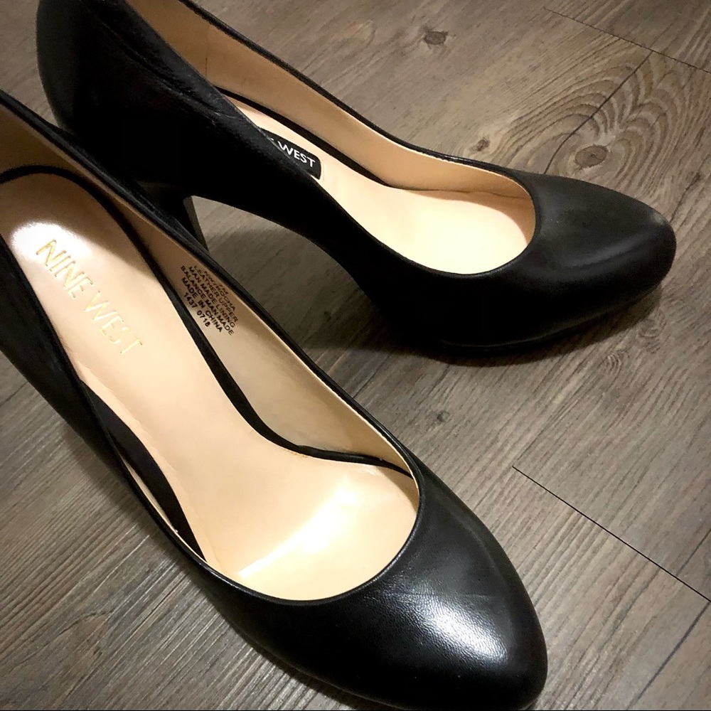 Nine West•Platform Heels•Black•Leather•Womens size 7